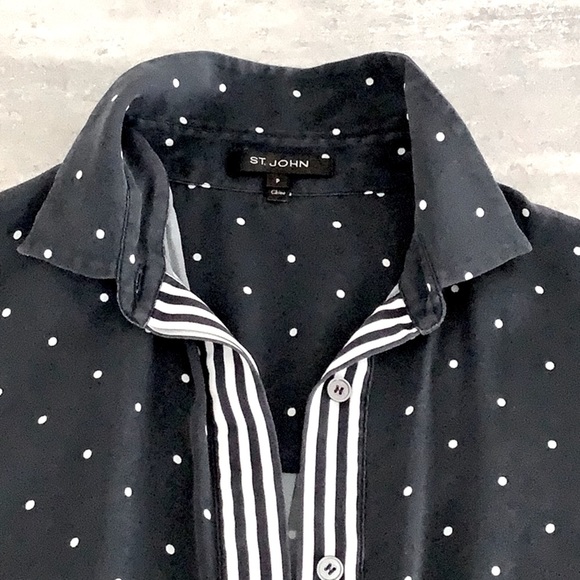 St.John. Navy blue, white dots, stretchy silk, like new. - Picture 4 of 5